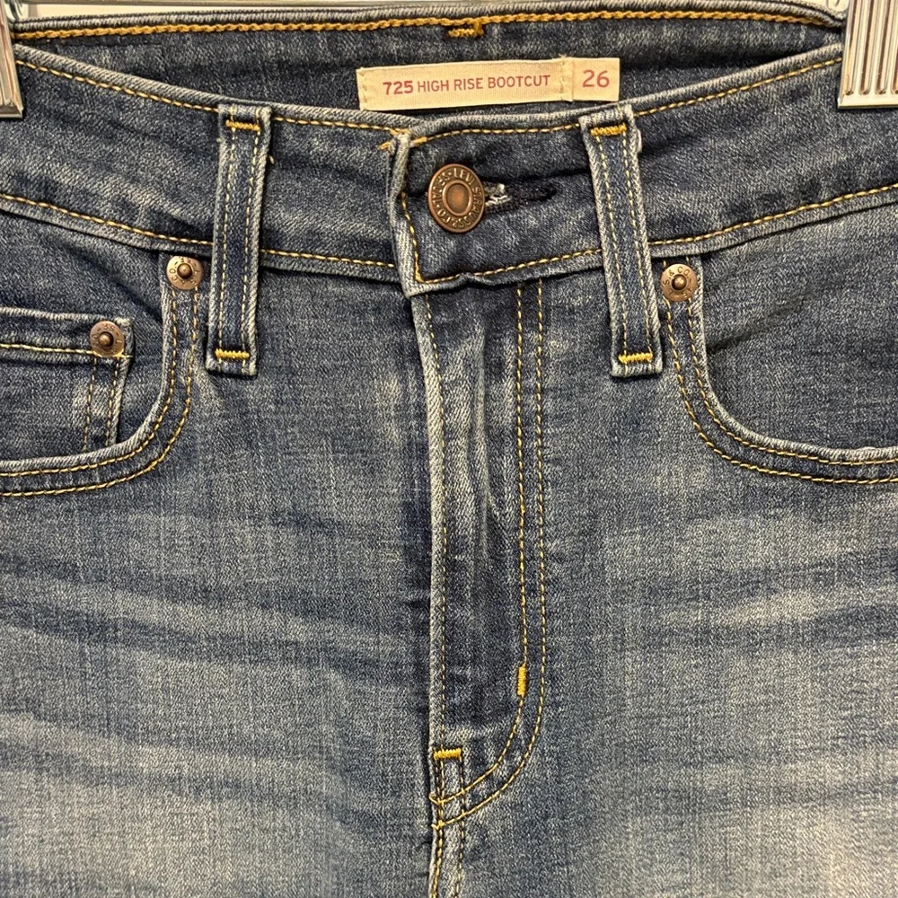 Levi's Women's High Rise Boot Cut Jeans in Dark Blue - Picture 2 of 6